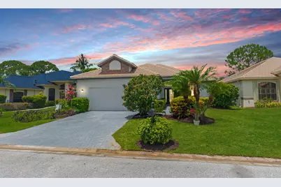 434 SW Jefferson Circle, Port Saint Lucie, FL 34986 - Photo 1