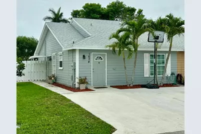 1634 Royal Forest Court, West Palm Beach, FL 33406 - Photo 1