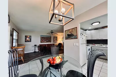 104 Cambridge, West Palm Beach, FL 33417 - Photo 1