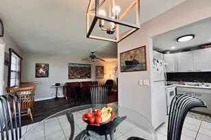 104 Cambridge, West Palm Beach, FL 33417 - Photo 1