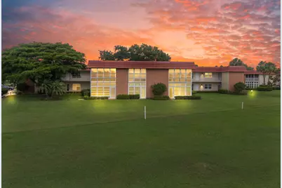 8 Vista Palm Lane, Unit #103, Vero Beach, FL 32962 - Photo 1