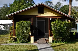 119 S 13th Street St, Fort Pierce, FL 34950 - Photo 1