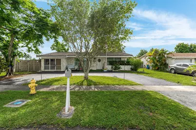 2550 NW 89th Avenue, Sunrise, FL 33322 - Photo 1
