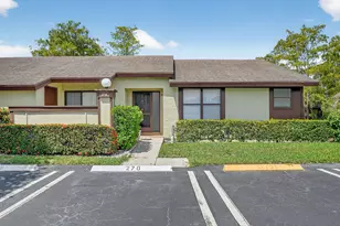 270 Beaver Dam Ct, Royal Palm Beach, FL 33411 - Photo 1