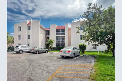 602 NW 13th Street, Unit #18, Boca Raton, FL 33486 - Photo 1