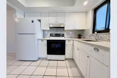 305 SE 9th Avenue, Unit #13, Pompano Beach, FL 33060 - Photo 1