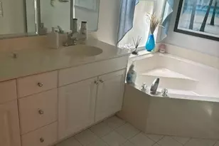 6037 Rossmoor Lakes Ct, Boynton Beach, FL 33437 - Photo 1