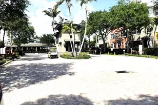 590 Amador Ln, West Palm Beach, FL 33401 - Photo 1