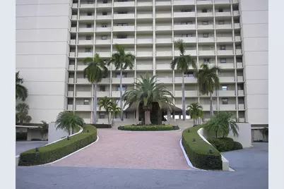 130 Lakeshore Drive, Unit #322, North Palm Beach, FL 33408 - Photo 1