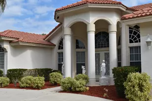 1913 SE Airoso Blvd, Port Saint Lucie, FL 34984 - Photo 1