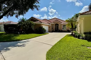 187 Hampton Cir, Jupiter, FL 33458 - Photo 1