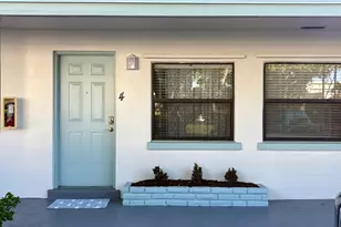 555 Banyan Tree Ln, Delray Beach, FL 33483 - Photo 1