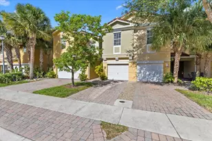 867 Pipers Cay Dr, West Palm Beach, FL 33415 - Photo 1