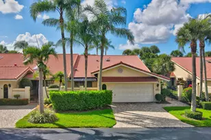 574 Emerald Way, Deerfield Beach, FL 33442 - Photo 1