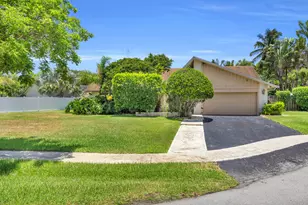 9070 NW 16th St, Plantation, FL 33322 - Photo 1