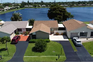 5373 Mirror Lakes Blvd, Boynton Beach, FL 33472 - Photo 1