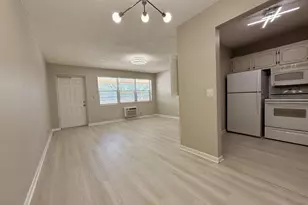 305 Camden M, West Palm Beach, FL 33417 - Photo 1