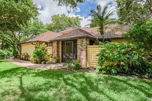 505 Cross Creek Cir, Sebastian, FL 32958 - Photo 1