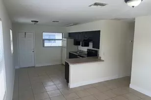 2820 Ave S 4 Unit, Riviera Beach, FL 33404 - Photo 1