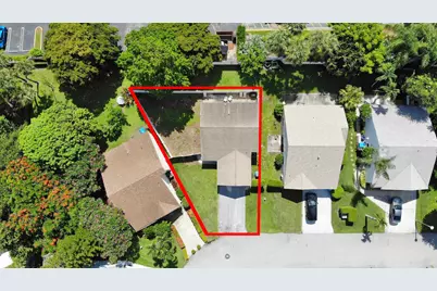 23 Peachtree Place, Boynton Beach, FL 33436 - Photo 1