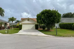 12861 Meadowbend Dr, Wellington, FL 33414 - Photo 1
