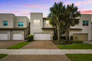 4926 Navali Dr, Lake Worth, FL 33467 - Photo 1