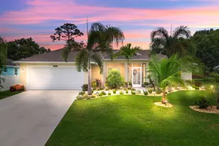 568 NW Colonial St, Port Saint Lucie, FL 34983 - Photo 1