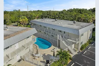 900 Jasmine Lane #102b, Vero Beach, FL 32963 - Photo 1