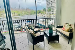 1427 E Hillsboro Blvd, Deerfield Beach, FL 33441 - Photo 1