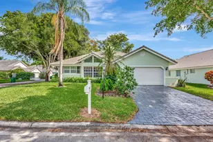 5395 Pine Cir, Coral Springs, FL 33067 - Photo 1