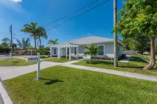 1119 Osceola Dr, West Palm Beach, FL 33409 - Photo 1