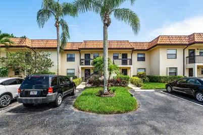 7142 Golf Colony Court #203, Lake Worth, FL 33467 - Photo 1