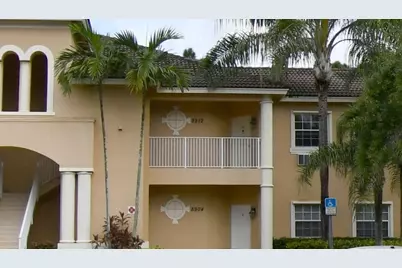 8904 Sandshot Court #5112 Side B, Port Saint Lucie, FL 34986 - Photo 1