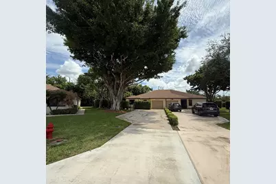 20986 Concord Grn Green E, Boca Raton, FL 33433 - Photo 1
