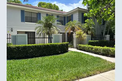 352 Prestwick Circle, Unit #1, Palm Beach Gardens, FL 33418 - Photo 1