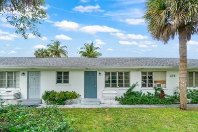 211 Sunrise Avenue, Unit #4, Lantana, FL 33462 - Photo 1