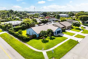 1100 Basswood Pl, Wellington, FL 33414 - Photo 1