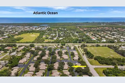 8093 SE Villa Circle, Hobe Sound, FL 33455 - Photo 1