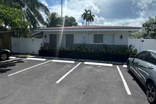 1037 NE 9th Ave, Fort Lauderdale, FL 33304 - Photo 1
