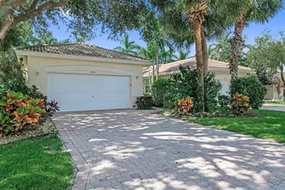 9795 Crescent View Drive S, Boynton Beach, FL 33437 - Photo 1