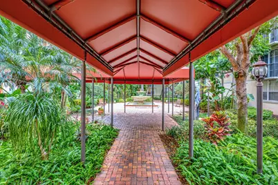 780 S Sapodilla Avenue, Unit #203, West Palm Beach, FL 33401 - Photo 1