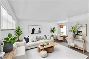 20 Colonial Club Dr, Boynton Beach, FL 33435 - Photo 1