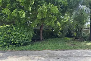 5727 Cody St, Hollywood, FL 33021 - Photo 1