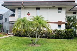 7 W Greenway Unit, Royal Palm Beach, FL 33411 - Photo 1