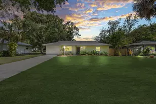 7907 Lakeside Way, Fort Pierce, FL 34951 - Photo 1