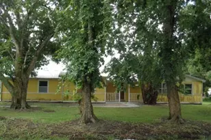 20 NW 115th Dr, Okeechobee, FL 34972 - Photo 1