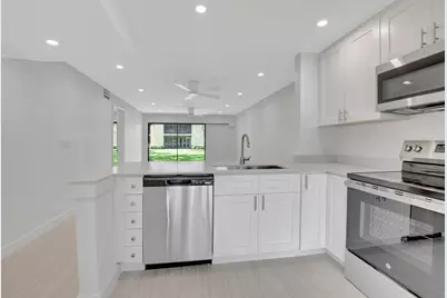 3939 NE 5th A107 Avenue, Unit #A107, Boca Raton, FL 33431 - Photo 1