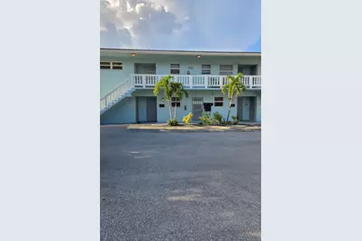 1001 SE 3rd Street #3, Deerfield Beach, FL 33441 - Photo 1