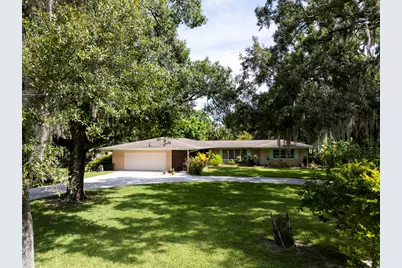 3912 Delaware Avenue, Fort Pierce, FL 34947 - Photo 1