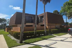 253 Charter Way, West Palm Beach, FL 33407 - Photo 1